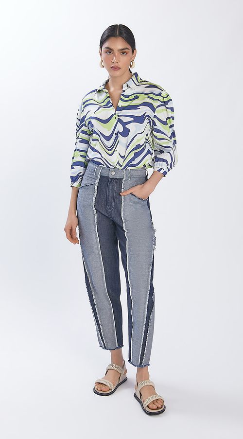 Calca Iódice Mom Cós Alto Detalhe Avesso Jeans