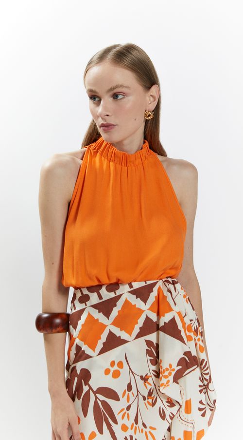 Blusa Iódice Gola Alta Cava Francesa Detalhe Elástico Laranja