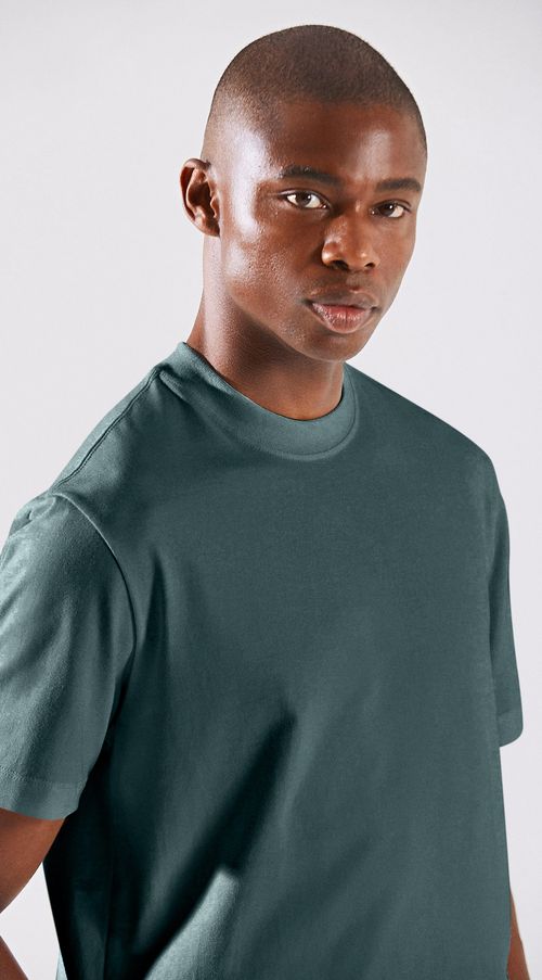 Camiseta Oversized Decote Redondo Básica Azul