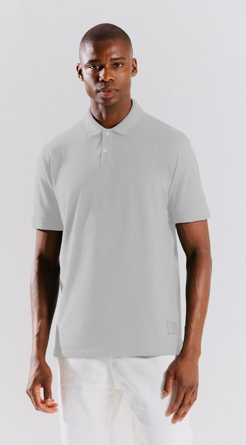 Camiseta Regular Gola Polo Etiqueta De Borracha Com Botão Off White