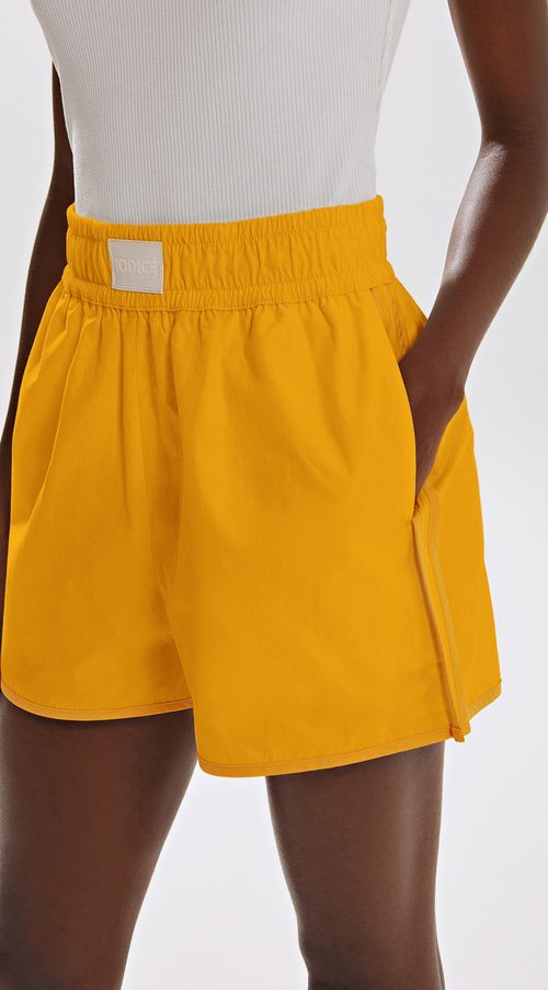 Shorts Iódice Reto Detalhe Viés Amarelo