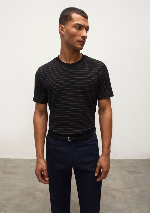 Camiseta Reta Careca Manga Curta Listras Texturizada Preto