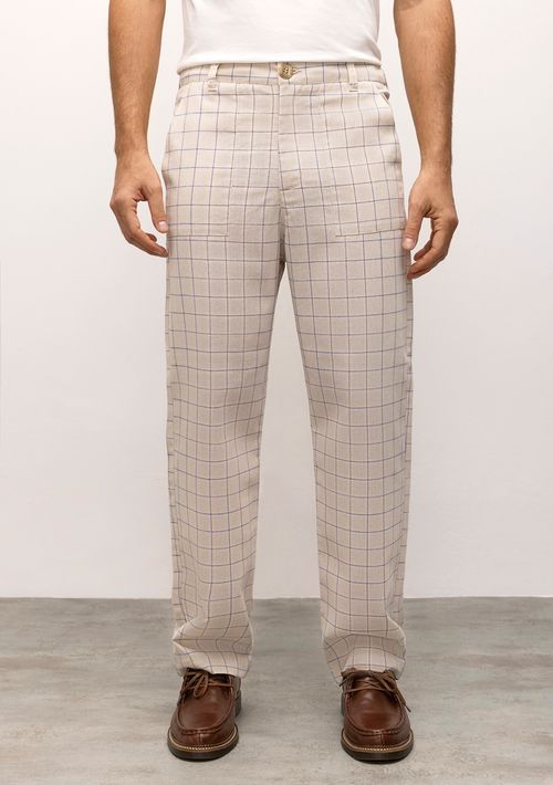 Calça Reta Cós Intermediário Detalhe Fio Tinto Cru