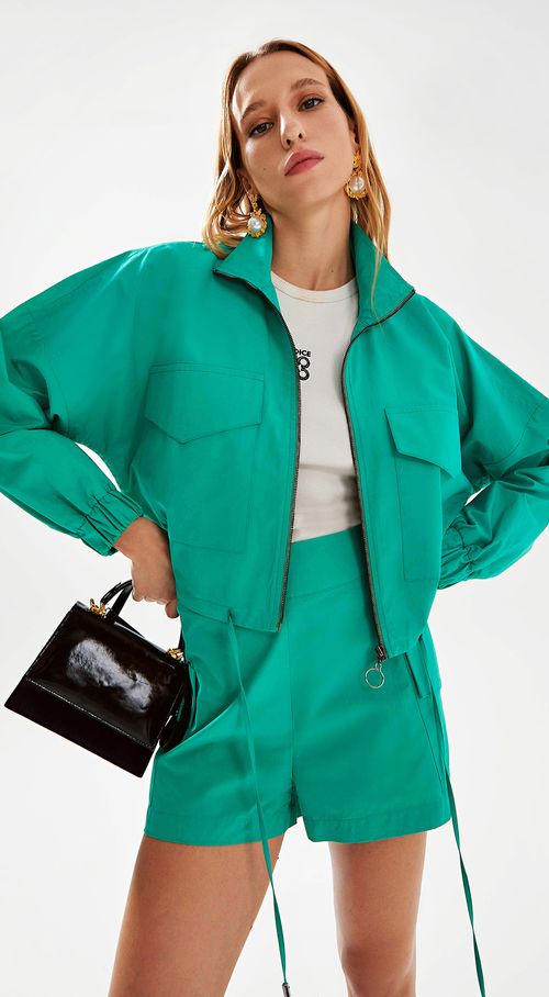 Shorts Iódice Evasê Com Bolso Verde