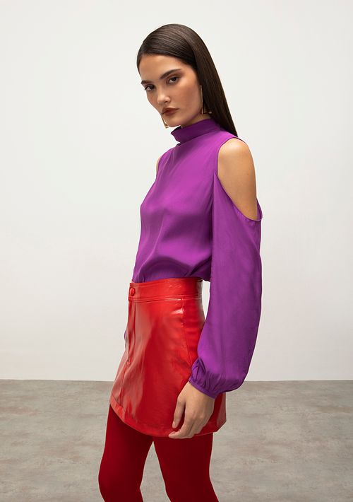 Blusa Iódice Decote Degage Manga Longa Com Recorte Roxo