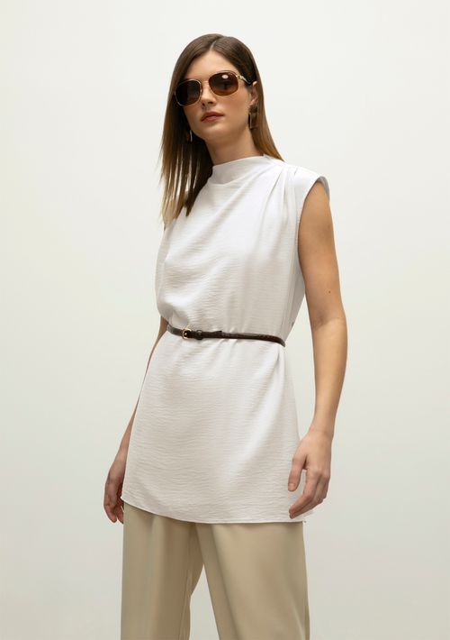 Blusa Iódice Gola Alta Cava Em V Com Pregas Off White