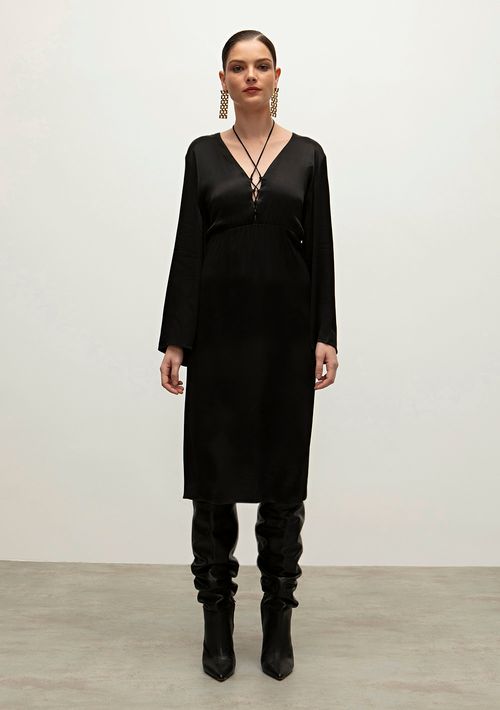 Vestido Iódice Midi Decote V Com Amarração Preto
