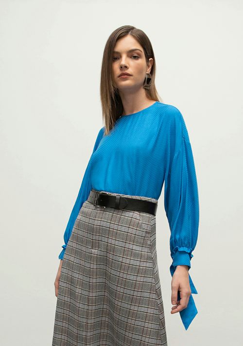 Blusa Iódice Decote Redondo Manga 7/8 Detalhe Manga Azul