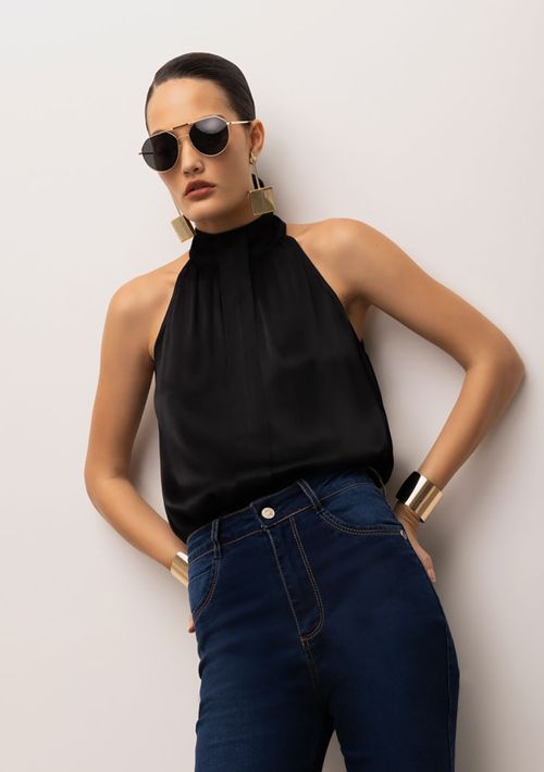 Regata Iódice Gola Alta Com Pregas Preto
