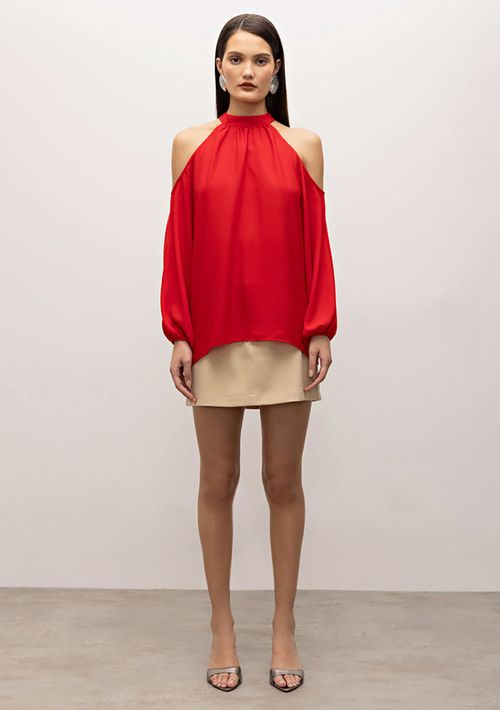 Blusa Iódice Gola Alta Manga Longa Abertura Ombro Vermelho
