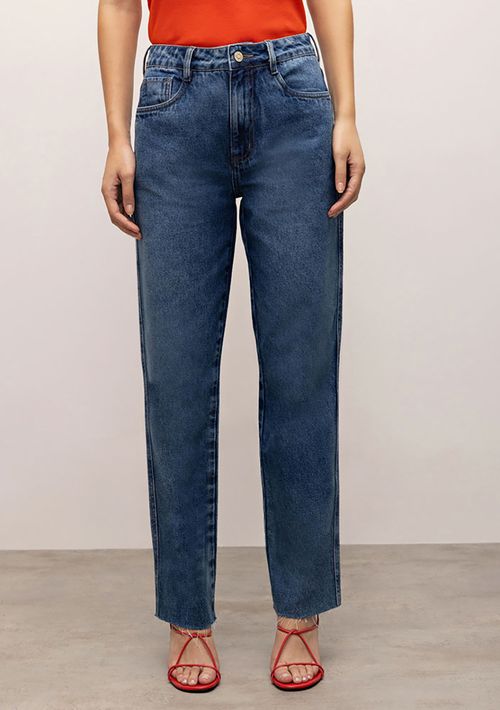 Calça Iódice Reta Slim Cós Intermediário Detalhe Barra Jeans