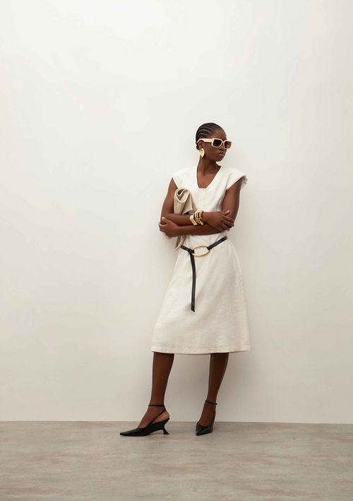 Vestido Iódice Midi Decote Redondo Detalhe Pence Off White