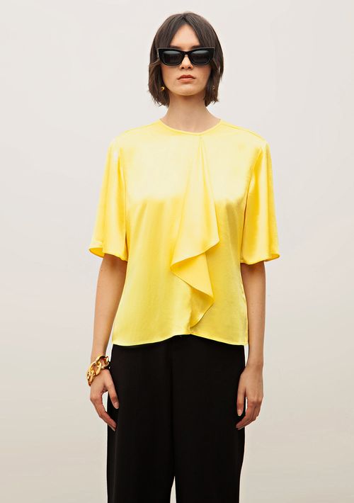 Blusa Iódice Decote Redondo Manga Curta Detalhe Frente Amarelo
