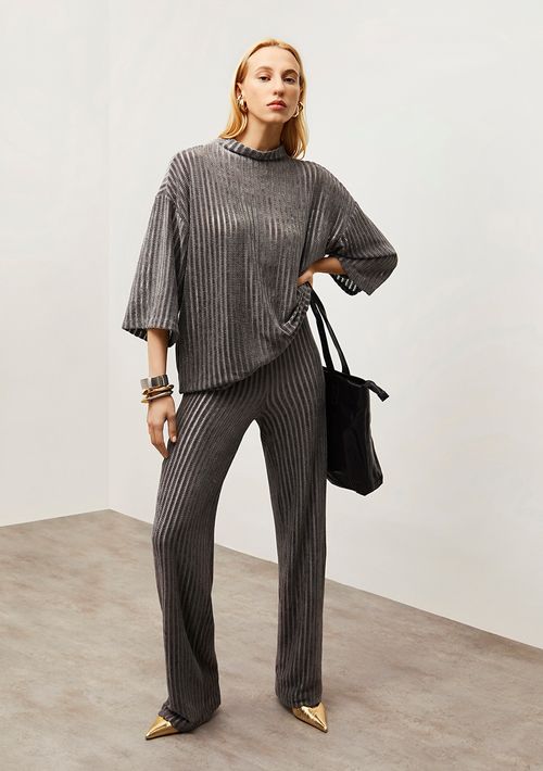 Blusa Iódice Oversized Gola Alta Manga 7 Oitavos Alongada Cinza