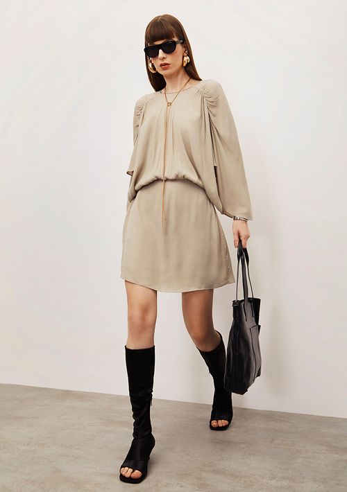Vestido Iódice Ajustado Decote Careca Manga 7 Oitavos Curto Cinza