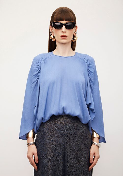 Blusa Iódice Solta Decote Canoa Manga 7 Oitavos Cropped Azul