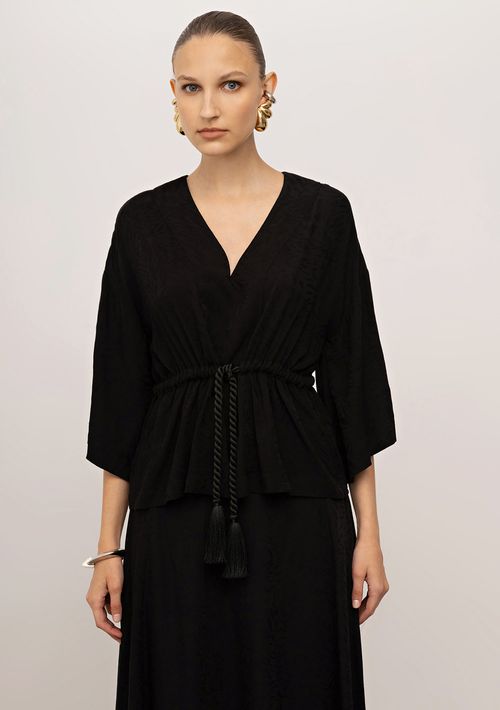 Blusa Iódice Solta Decote V Manga Longa Padrão Preto