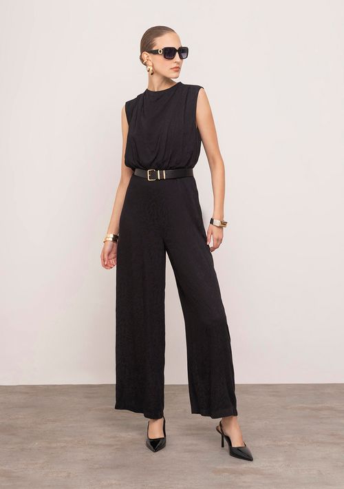 Macacão Iódice Solto Gola Alta Sem Manga Longo Preto