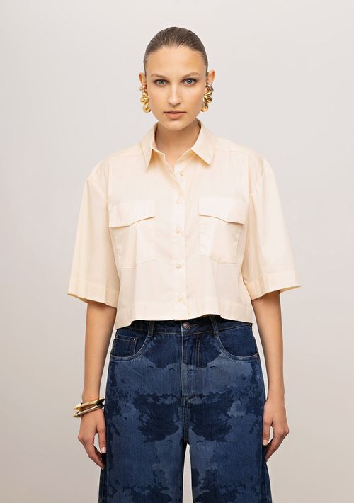 Camisa Iódice Solta Gola Tradicional Manga Curta Cropped Bege