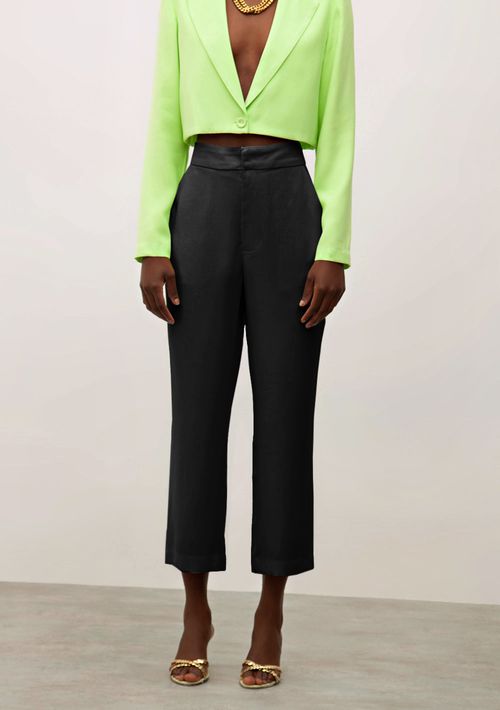 Calça Iódice Slim Cós Alto Com Bolso Preto