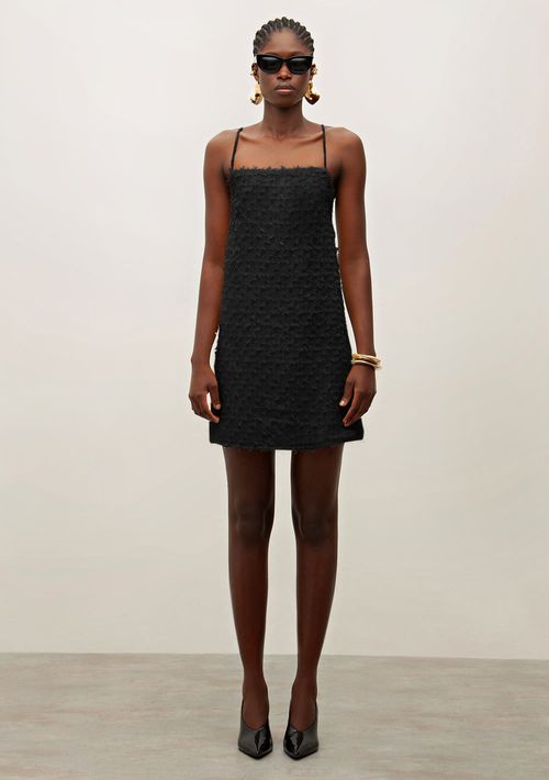 Vestido Iódice Solto Decote Reto Sem Manga Curto Preto