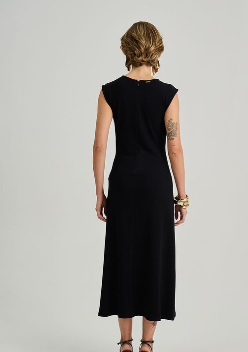 Vestido Iódice Solto Decote Careca Sem Manga Midi Preto
