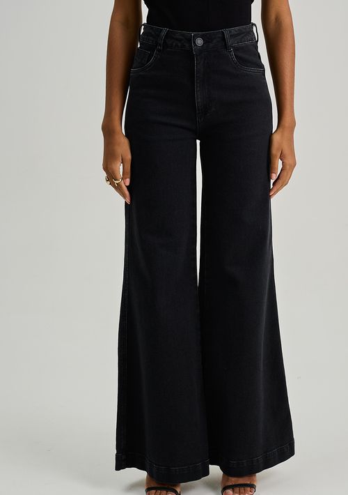 Calça Iódice Flare Média Preto