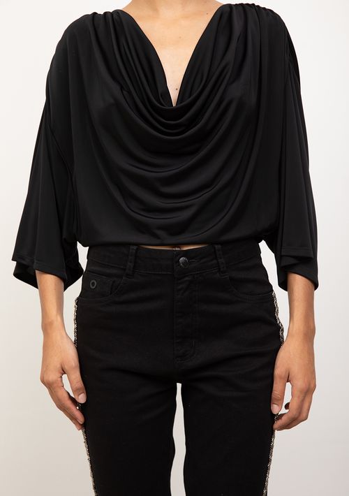 Blusa Iódice Solta Decote V Manga Curta Cropped Preto