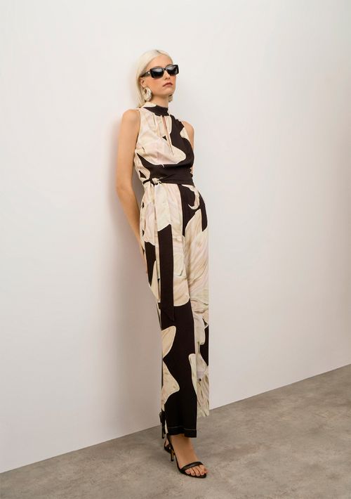 Macacão Iódice Solto Gola Alta Sem Manga Longo Preto