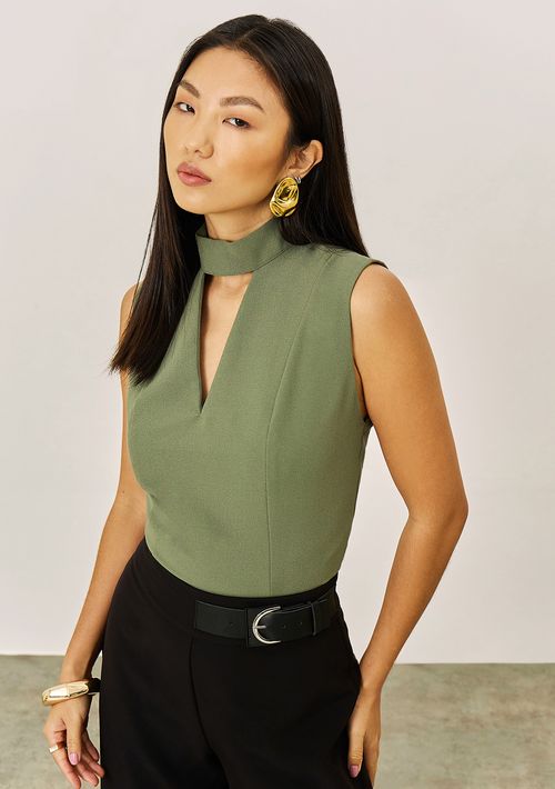 Top Iódice Decote V Manga Curta Verde