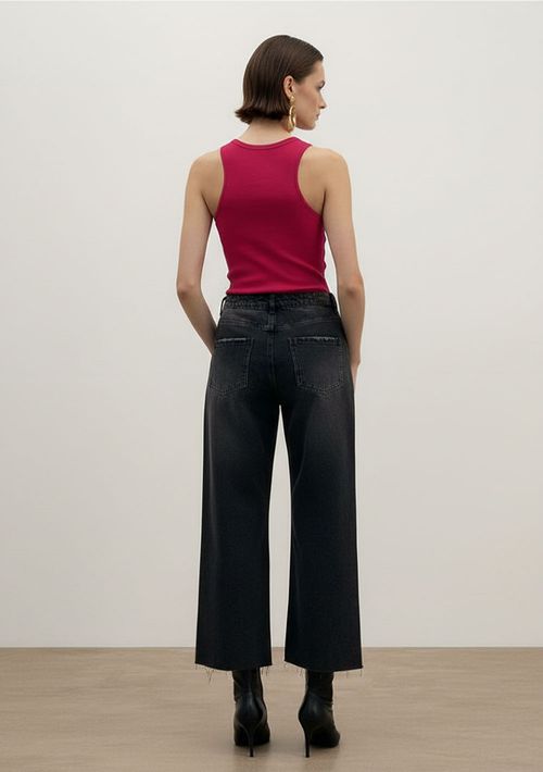 Regata Ajustada Decote Careca Padrão Rosa