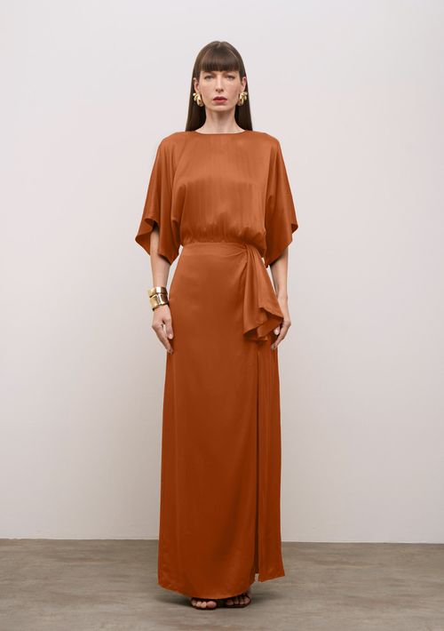 Vestido Iódice Solto Decote Careca Manga Curta Longo Laranja