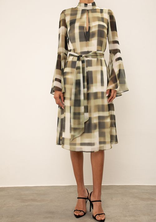 Vestido Iódice Solto Gola Alta Manga Longa Midi Bege